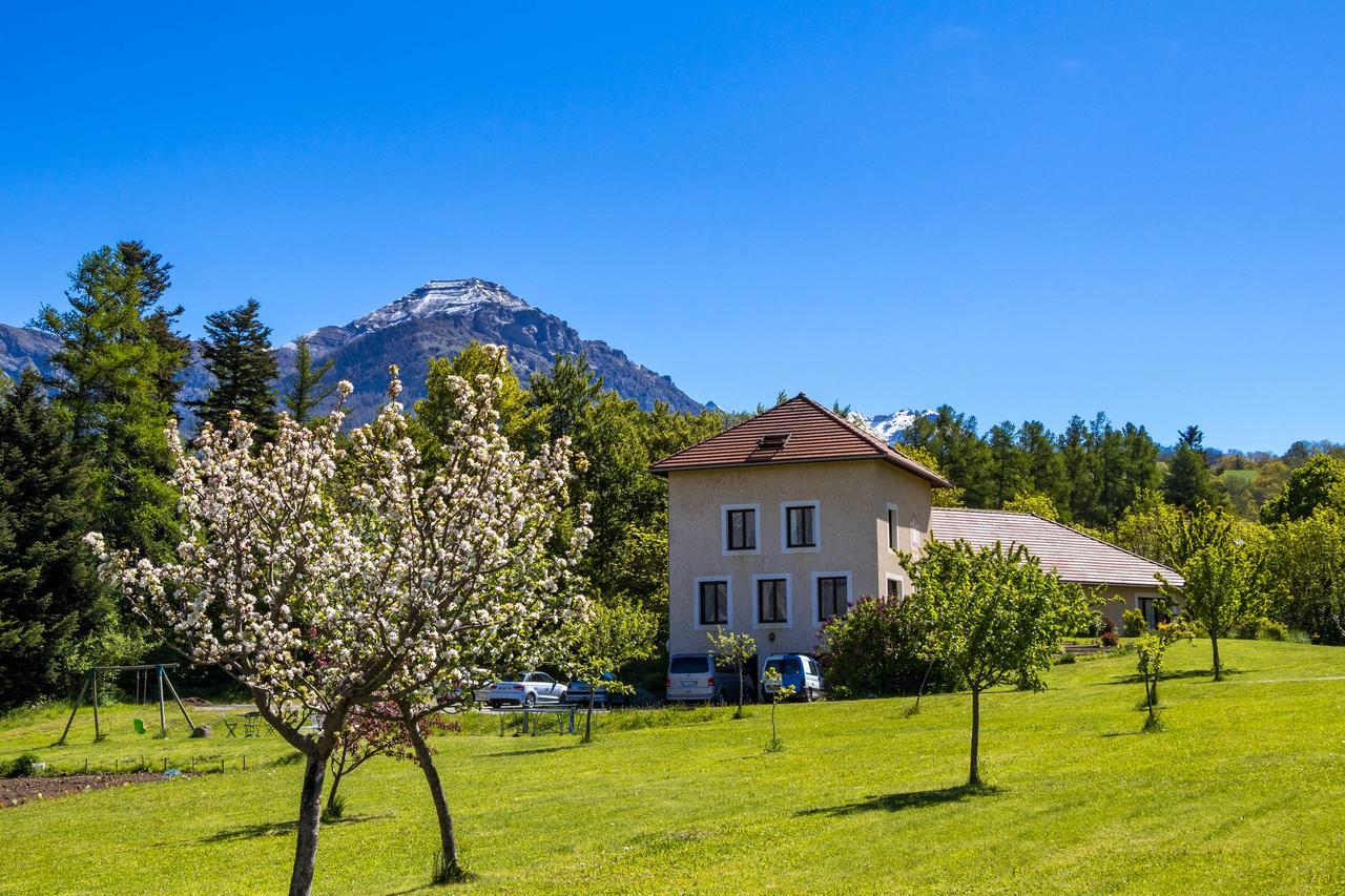 سانت بونيت ين شامبسور "La Combe Fleurie" Appartements & Chambres المظهر الخارجي الصورة