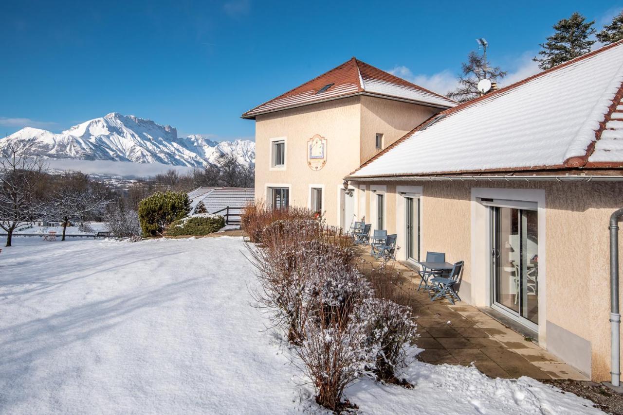 سانت بونيت ين شامبسور "La Combe Fleurie" Appartements & Chambres المظهر الخارجي الصورة
